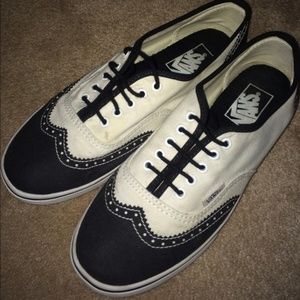 vans lo pro bicolor wingtip black white 7